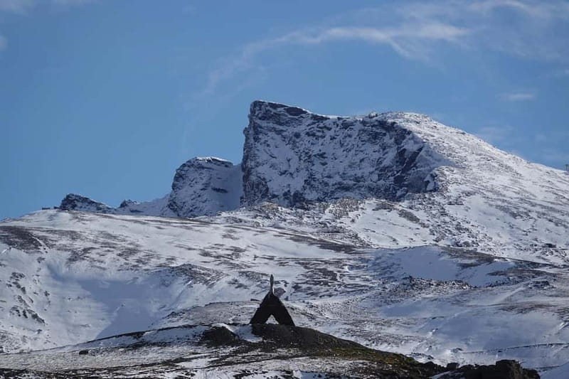 Granada: Sierra Nevada Safari Tour to 2500 m with a Drink - Roman gold and the river below Granada