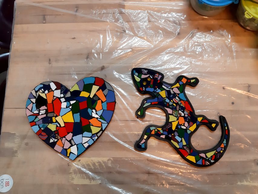 Guided Gaudí’s Trencadís Mosaic Workshop in Barcelona - The grout is applied after you leave
