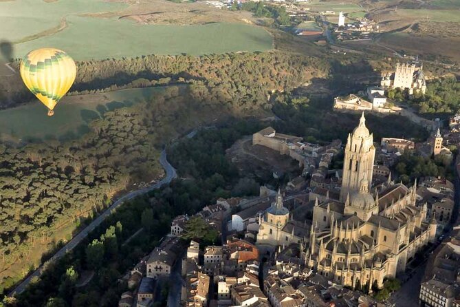 Hot Air Balloon over Segovia with Optional Transfers from Madrid - Starting in Segovia or adding Madrid transportation