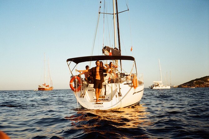 Ibiza & Formentera Private Deluxe Sailing: Full Day - Two hours at Ses Illetes in Formentera