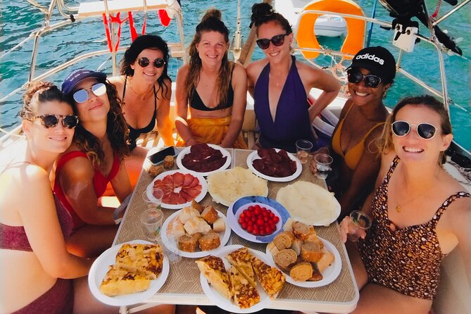 Ibiza & Formentera Private Full-Day Sailing Tour - Platja des Jondal sets the tone