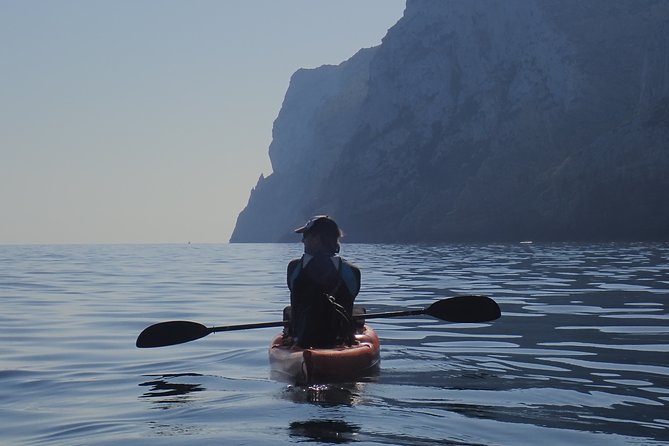 Kayak and snorkel excursion to Cova Tallada - Why the water approach makes Cova Tallada special
