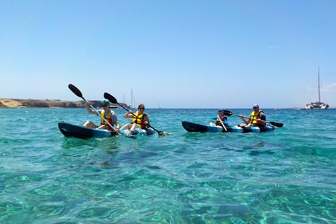 Kayak & Snorkelling in Papagayo - A three-hour paddle toward Playa de Papagayo