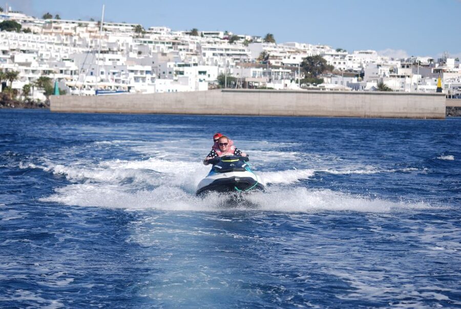 Lanzarote: Jet Ski Tour - The safety briefing and first run