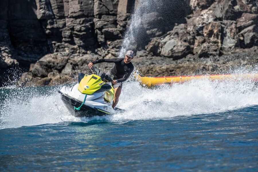 Lanzarote: Jet Ski Tour - From your hotel to Puerto del Carmen