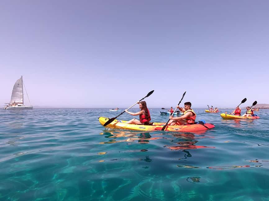 Lanzarote: Kayak and Snorkelling at Papagayo Beach - Snorkelling in the clear water
