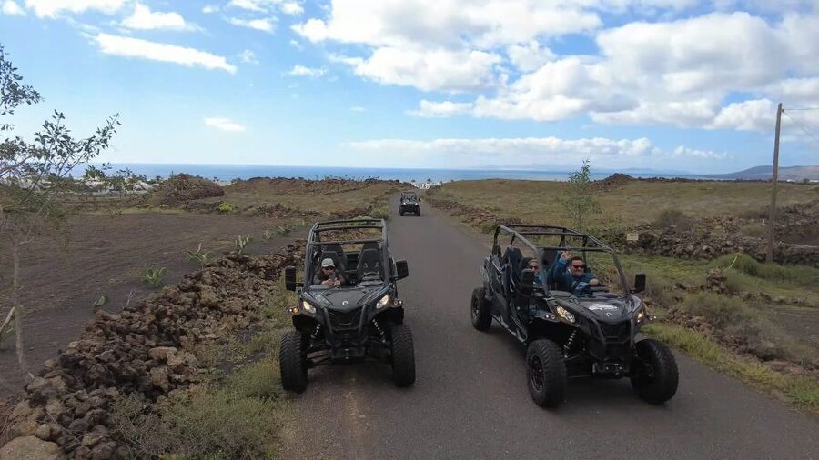 Lanzarote: Mix tour Guided Buggy Volcano Tour 4 or 6 seater - The bumpy return is the main thrill