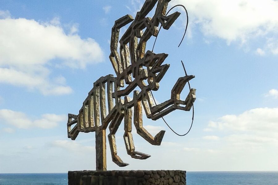 Lanzarote: Timanfaya Park and Jameos del Agua Full-Day Tour - Jameos del Agua, the day’s most atmospheric stop
