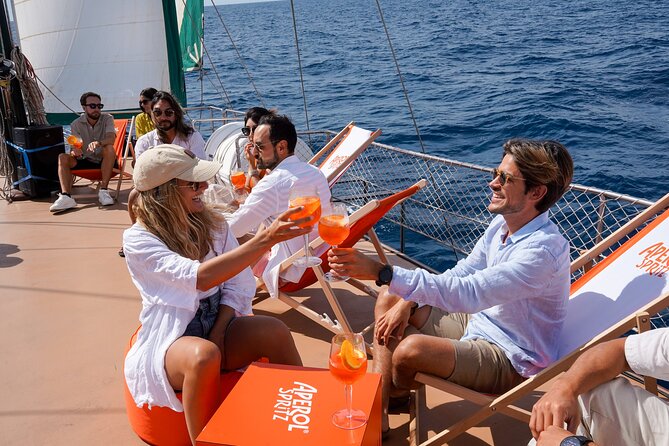 Live Music & Sunset Wooden Boat in Barcelona - Setting sail from Barcelona’s waterfront