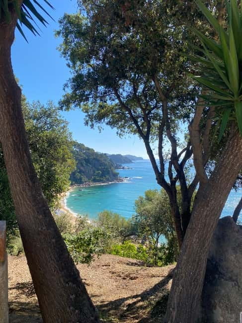 Lloret de Mar: Guided Sightseeing Tour in a 4x4 Vehicle - Starting at Camping Cala Llevado