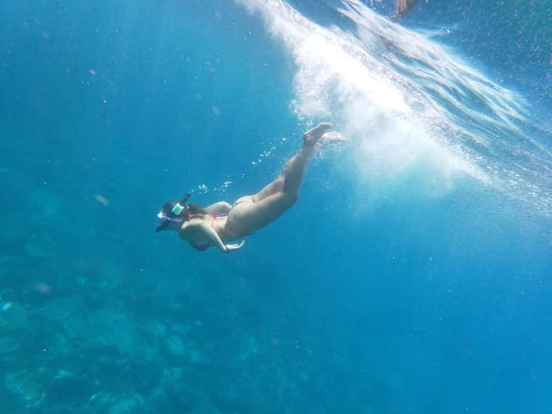 Los Cristianos: Kayak and Snorkel with Turtles and Photos - Photos, showers, snacks, and the $34 price