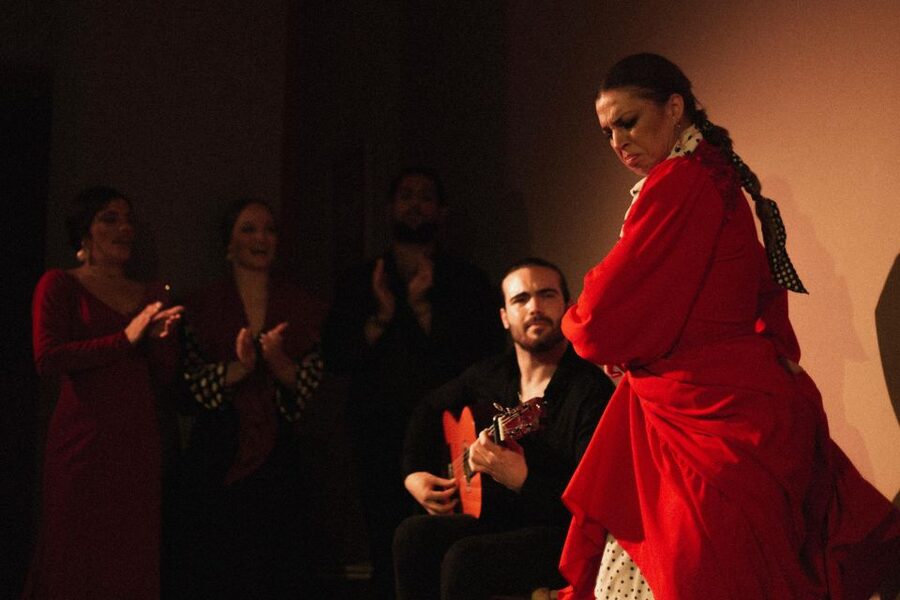 Madrid: 1-Hour Traditional Flamenco Show at Centro Cultural - Should you book the Madrid flamenco show?