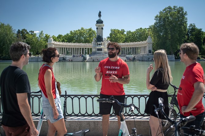 Madrid: 3 hour Guided Highlights Bike Tour with Optional Tapas - Starting near Plaza de Oriente and the Royal Palace