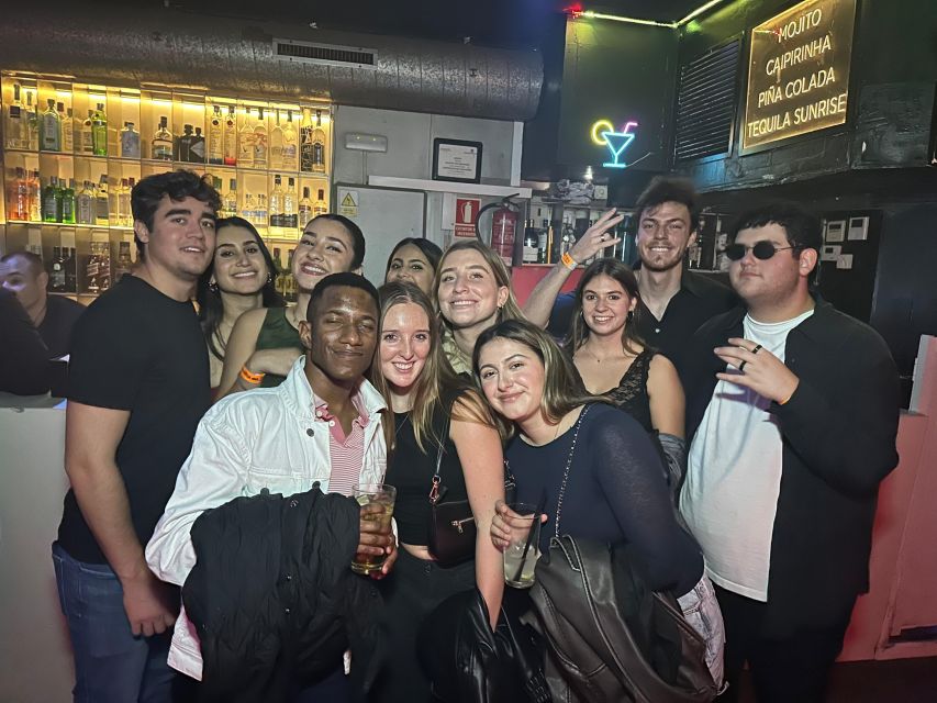 Madrid: Guided Pub Crawl Madrid Experience and Club Entry - What kind of Madrid night is this?