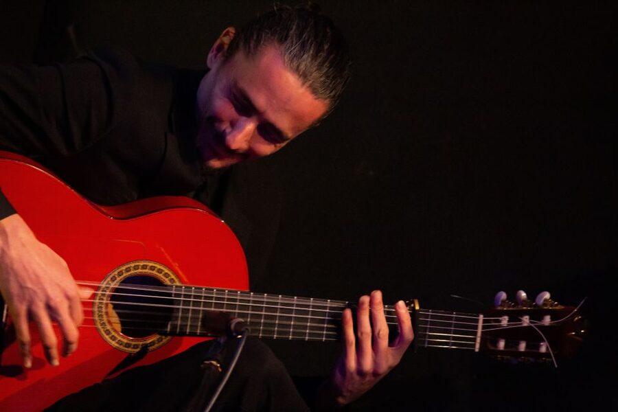 Madrid: La Cueva de Lola Flamenco Show Tickets with Drink - Is $38 good value?