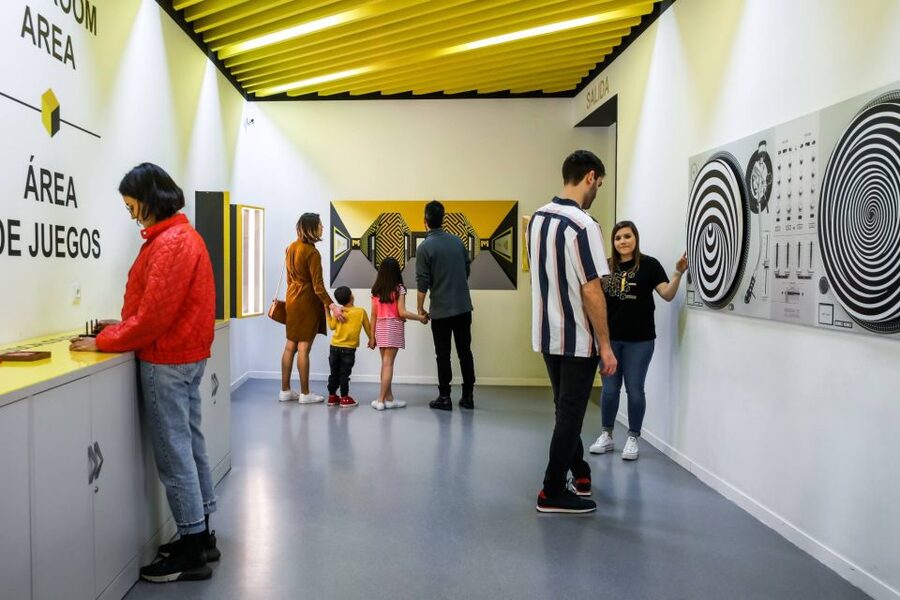 Madrid: Museum of Illusions Ticket - Is $17 fair for the amount of time?