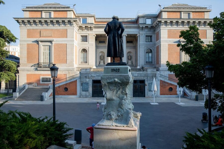 Madrid: Prado Museum Guided Tour With Fast Access - Meeting near the Monument to Goya