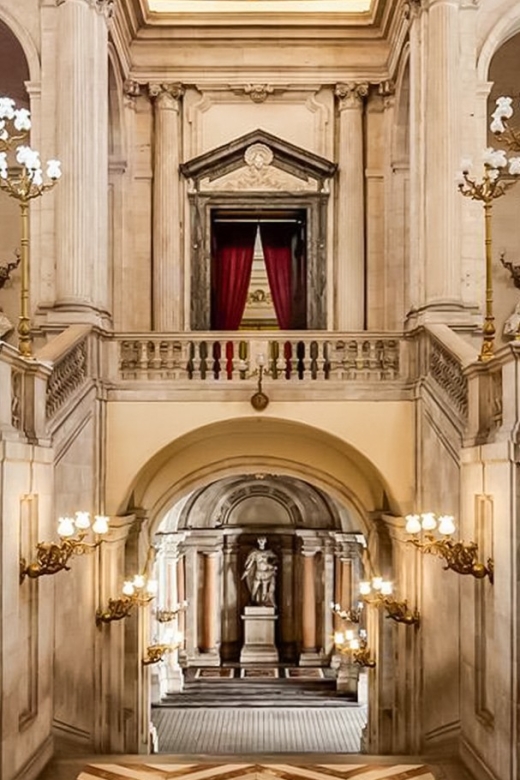 Madrid: Royal Palace Fast-Access Admission Ticket - Finding the correct entrance at the Almudena esplanade