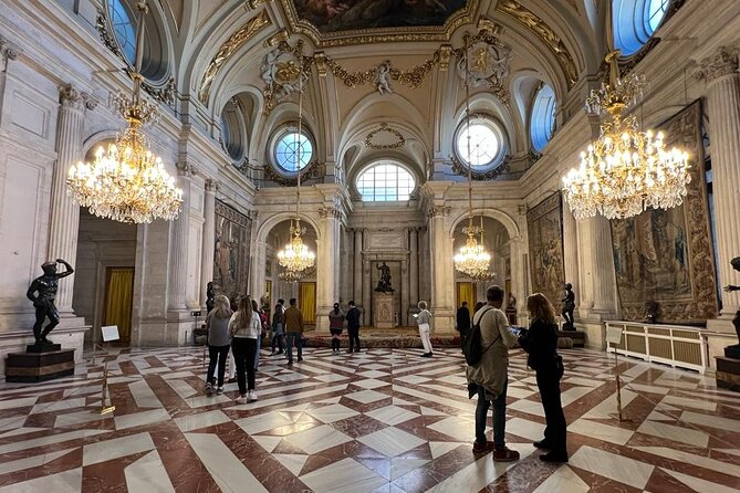 Madrid: Royal Palace Guided Tour with Skip the Line Ticket - Why the Royal Palace is worth your two hours