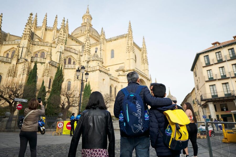 Madrid: Segovia and Toledo Tour, Alcazar, and Cathedral - Inside the Alcázar of Segovia