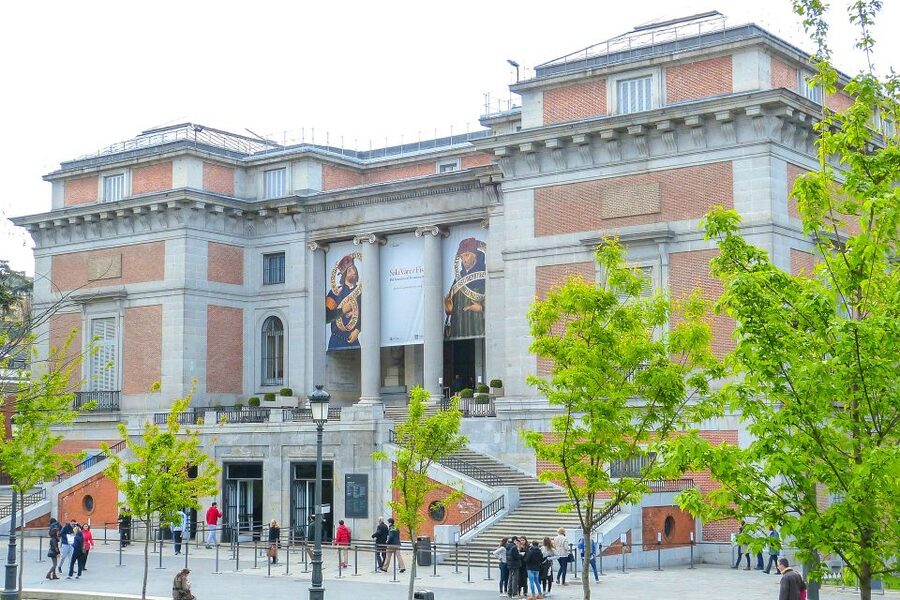 Madrid: Small Group of Prado Museum Tour & Optional Tapas - Inside the Prado: a two-hour route through Spanish art