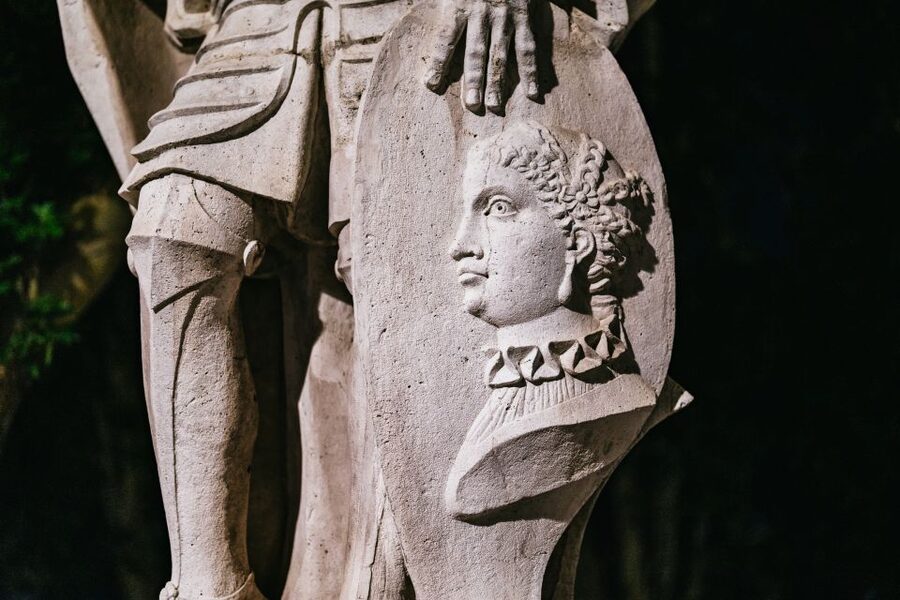 Madrid: Spanish Inquisition and Legends Evening Walking Tour - Ghosts, superstitions, and the folklore of Los Madriles
