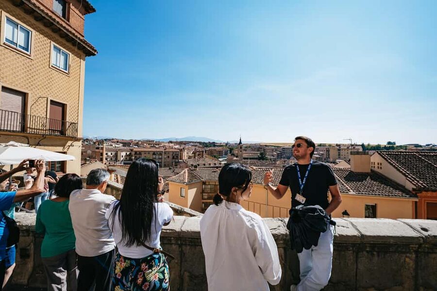 Madrid: Toledo & Segovia Full Day Guided Tour with Alcázar - Toledo begins with the Mirador del Valle