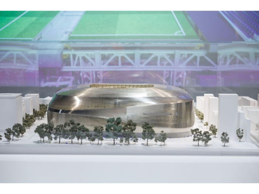 Madrid: Tour Bernabéu Entry Ticket - Meeting Real Madrid through interactive displays