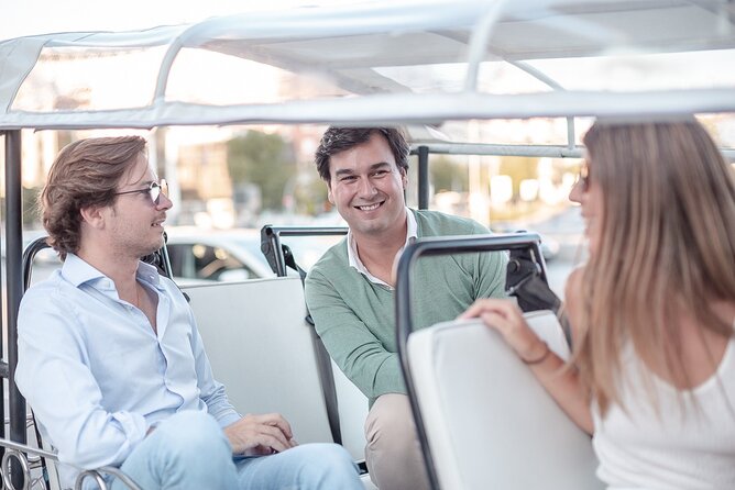 Madrid Welcome Tour with Local Guide in Eco Tuk Tuk Private - Congress, Santa Ana, and the city between monuments