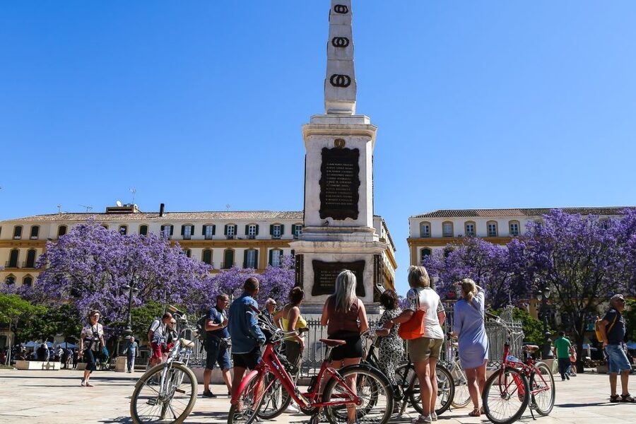 Malaga Bike Tour - Old Town, Marina & Beach - Muelle Uno and the modern port