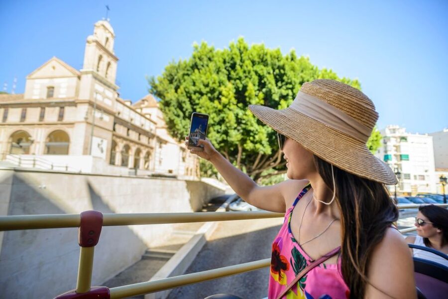 Malaga: City Sightseeing Hop-On Hop-Off Bus Tour - Audio commentary, app, and small equipment issues