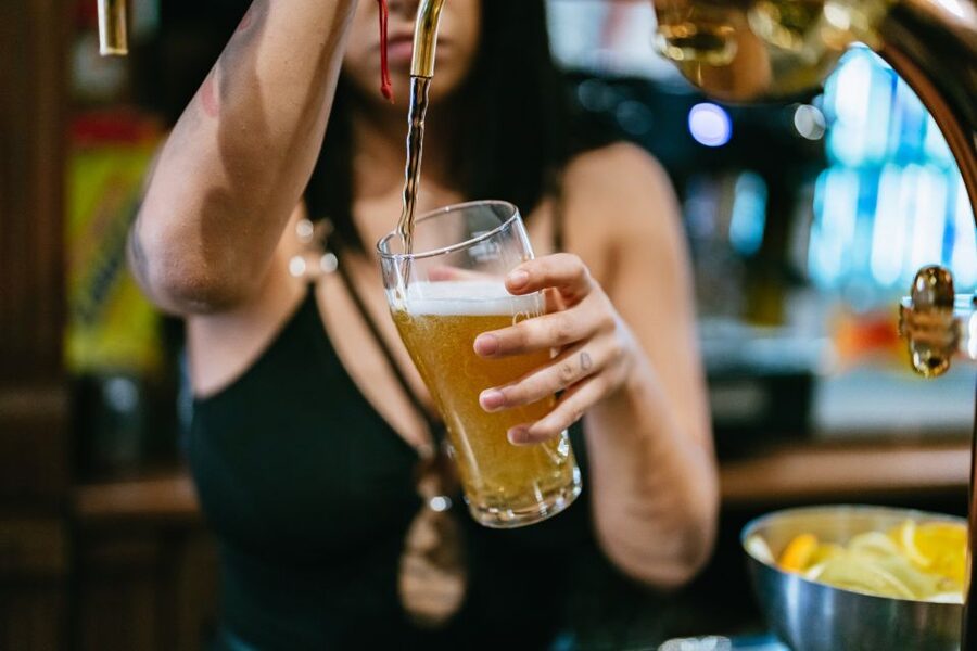 Malaga: Pubs and Clubs Crawl - Stop four: club entry without the usual line