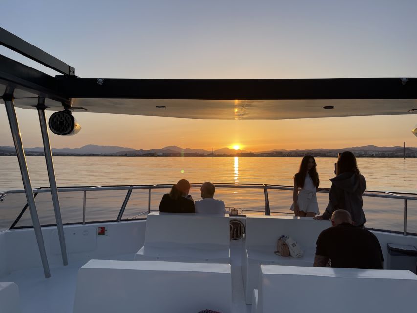 Málaga: Sunset Catamaran Trip - Key points before you book
