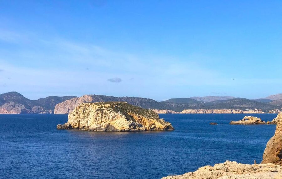 Mallorca: 2-Hour Coastline & Malgrat Islands Catamaran Tour - Setting out from Santa Ponça and Playa Tora