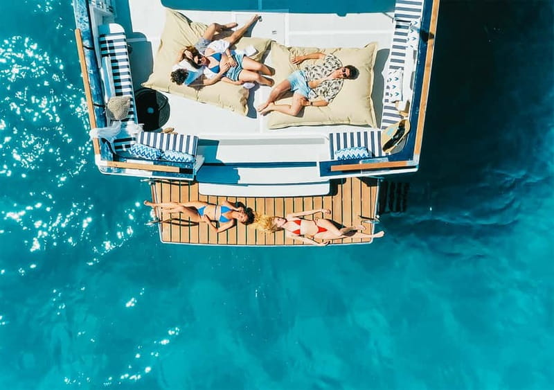 Mallorca: Palma Boat Tour & Snorkeling with Drink Included - Should you book the Super Delfin Verde?