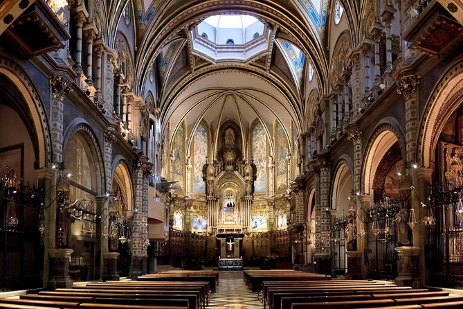 Montserrat Afternoon Tour & Black Madonna Priority Access - Inside the Basilica and face to face with La Moreneta