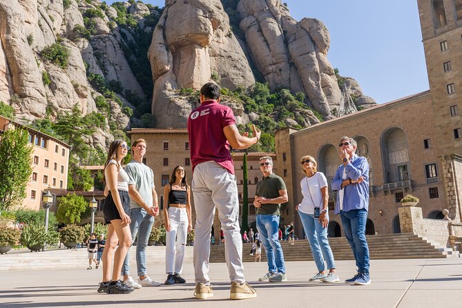 Montserrat Monastery Half Day Experience from Barcelona - The ride from Estació de França to the monastery