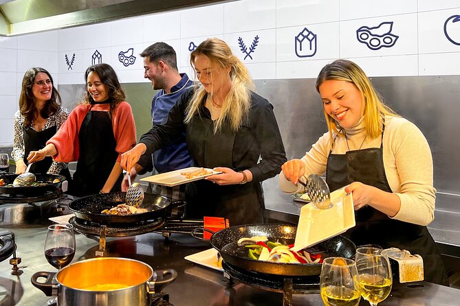Paella Cooking Class, Wine Tasting & Central Market in Valencia - Starting at MYR Hotel Palau Vallier
