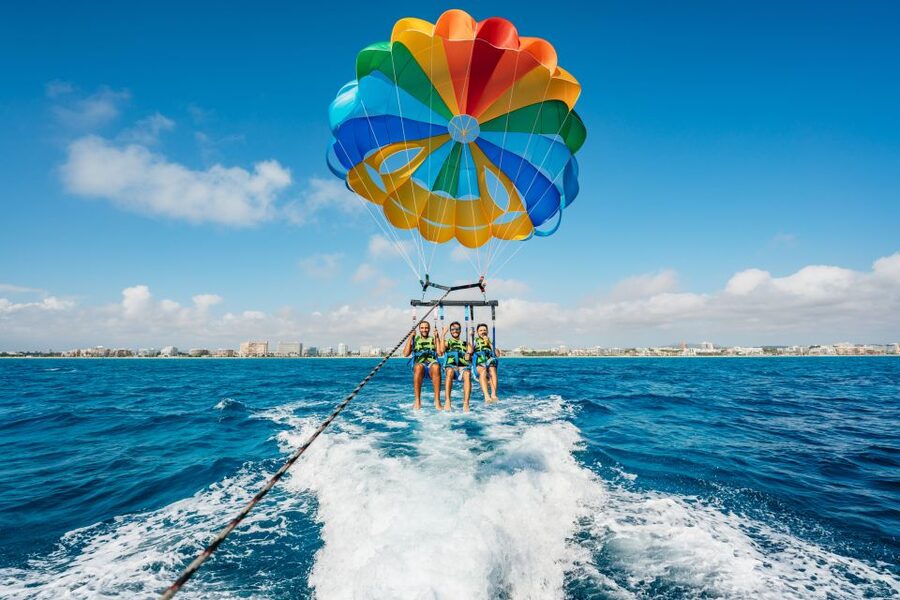Palma Bay: Parasailing Experience - Cameras, GoPros, and what to leave behind