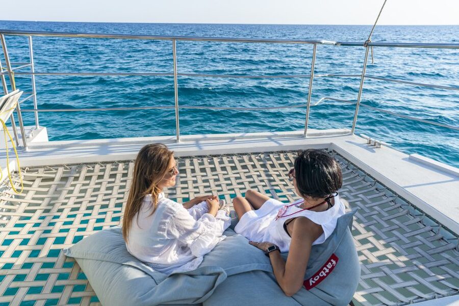 Palma: Catamaran Cruise with Swimming and Snorkelling - Sailing east from Playa del Arenal