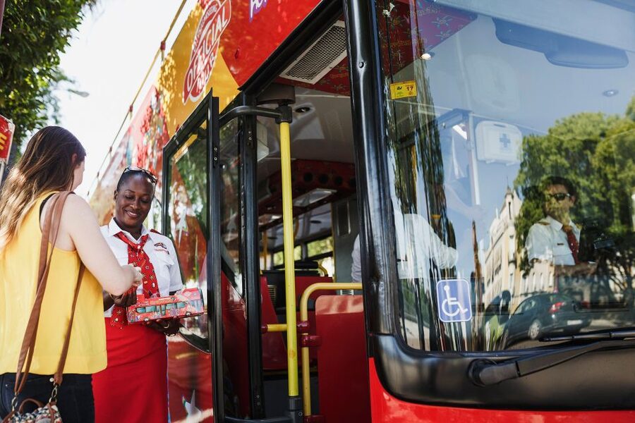 Palma de Mallorca: City Sightseeing Hop-On Hop-Off Bus Tour - Bellver Castle and the best city views