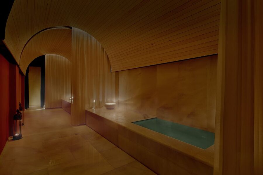 Palma: Hammam Al Àndalus Bath Session with Massage Options - How the small group affects the atmosphere