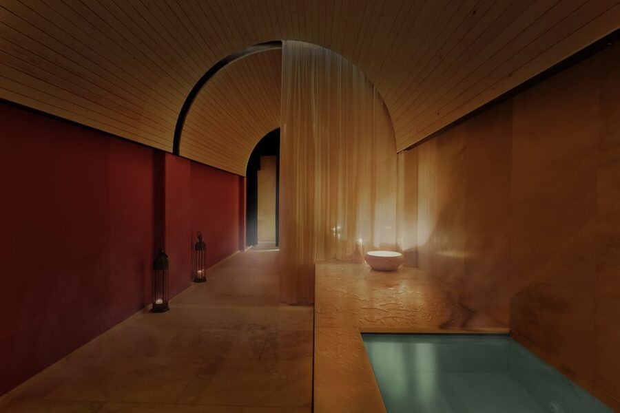 Palma: Hammam Al Àndalus Bath Session with Massage Options - Warm water, cool water, and the traditional bowl room