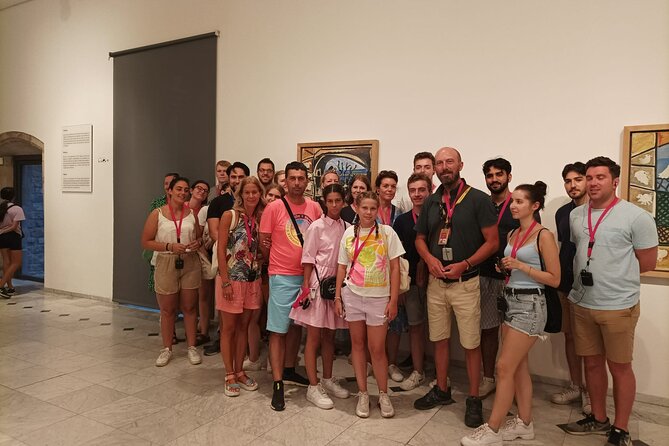 Picasso Museum Skip-the-Line Guided Tour - Why a guide helps at Barcelona’s Picasso Museum