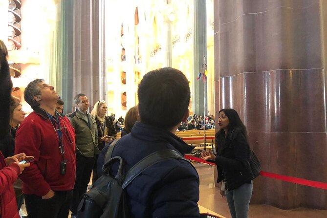 Sagrada Familia English Guided Tour & Optional Tower Access - Deciding on the tower upgrade