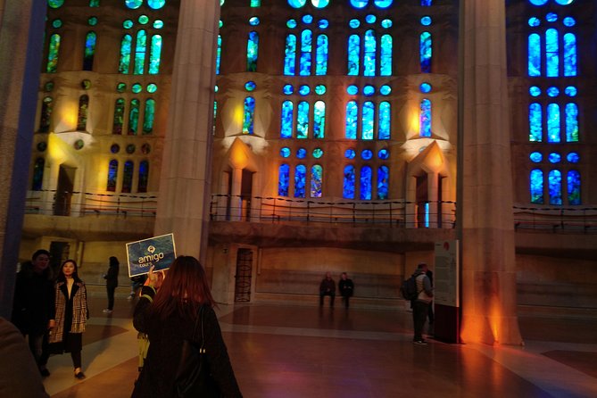Sagrada Familia English Guided Tour & Optional Tower Access - Who will like this Sagrada Familia tour?