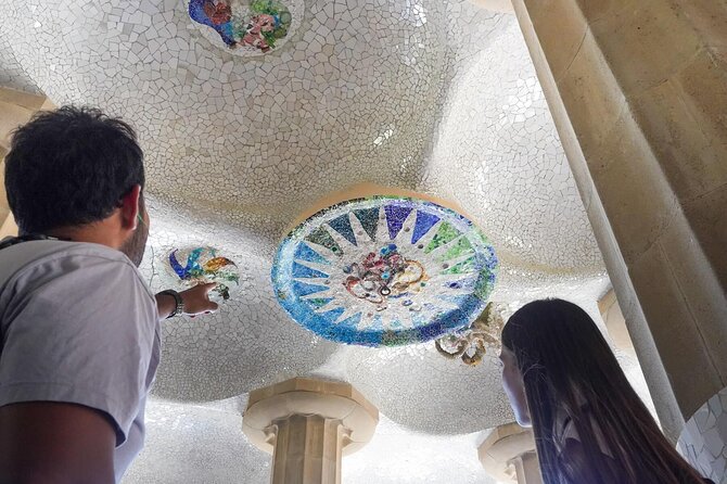 Sagrada Familia & Park Guell Guided Tour with Skip The Line - Entering Sagrada Familia with timed admission