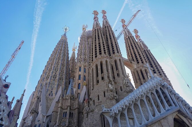 Sagrada Familia & Park Guell Guided Tour with Skip The Line - Practical ways to make the day better