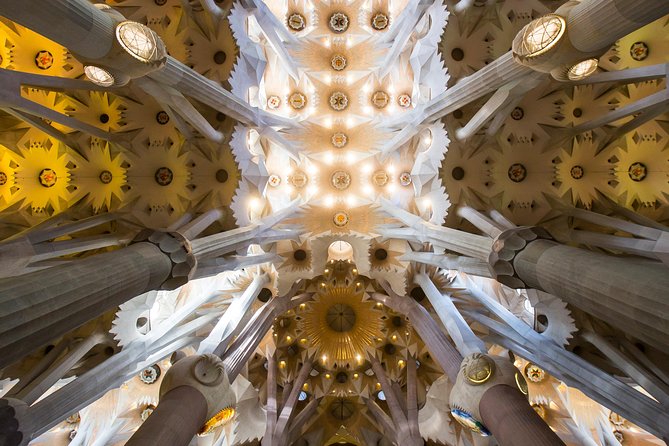 Sagrada Familia & Park Guell Guided Tour with Skip The Line - The transfer from Park Güell to Sagrada Familia