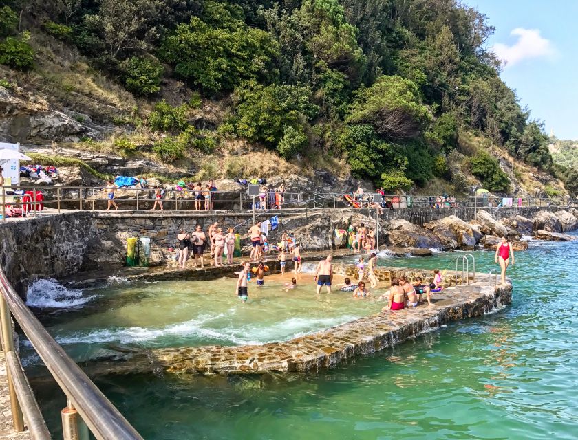 San Sebastian: Boat Tour with Stop at Santa Clara - Walking to the lighthouse and Hondalea